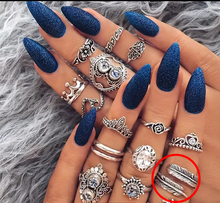 Load image into Gallery viewer, Beautiful Adjustable Size Native American Double Feather Ring One Size Fits All