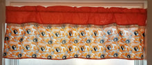 Load image into Gallery viewer, Go Big Orange! Tn Vols Fan Valance Curtain