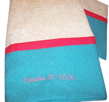 Load image into Gallery viewer, Set of 2 Embroidered Wedding Anniversary Pillowcases with French Seams