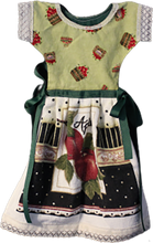 Load image into Gallery viewer, Baskets of Apples Oven Door Dress