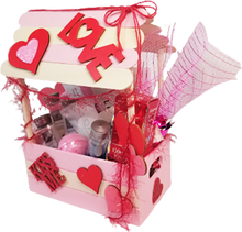 Load image into Gallery viewer, Handcrafted Love Shack Kissing Booth Day at the Spa Bath Kit