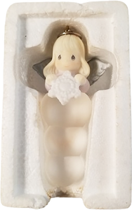 Precious Moments “Angel Snowflake Hanging Ornament” 2001 #952338