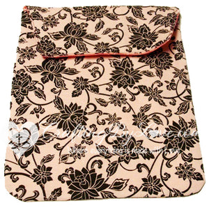 Diaper Clutch and Wipee Case Set