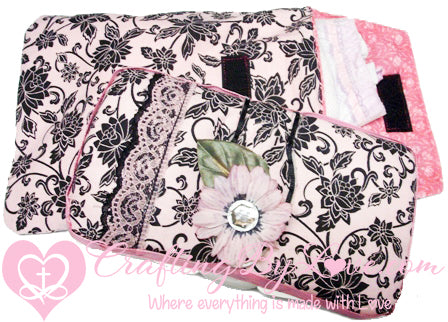 Diaper Clutch and Wipee Case Set